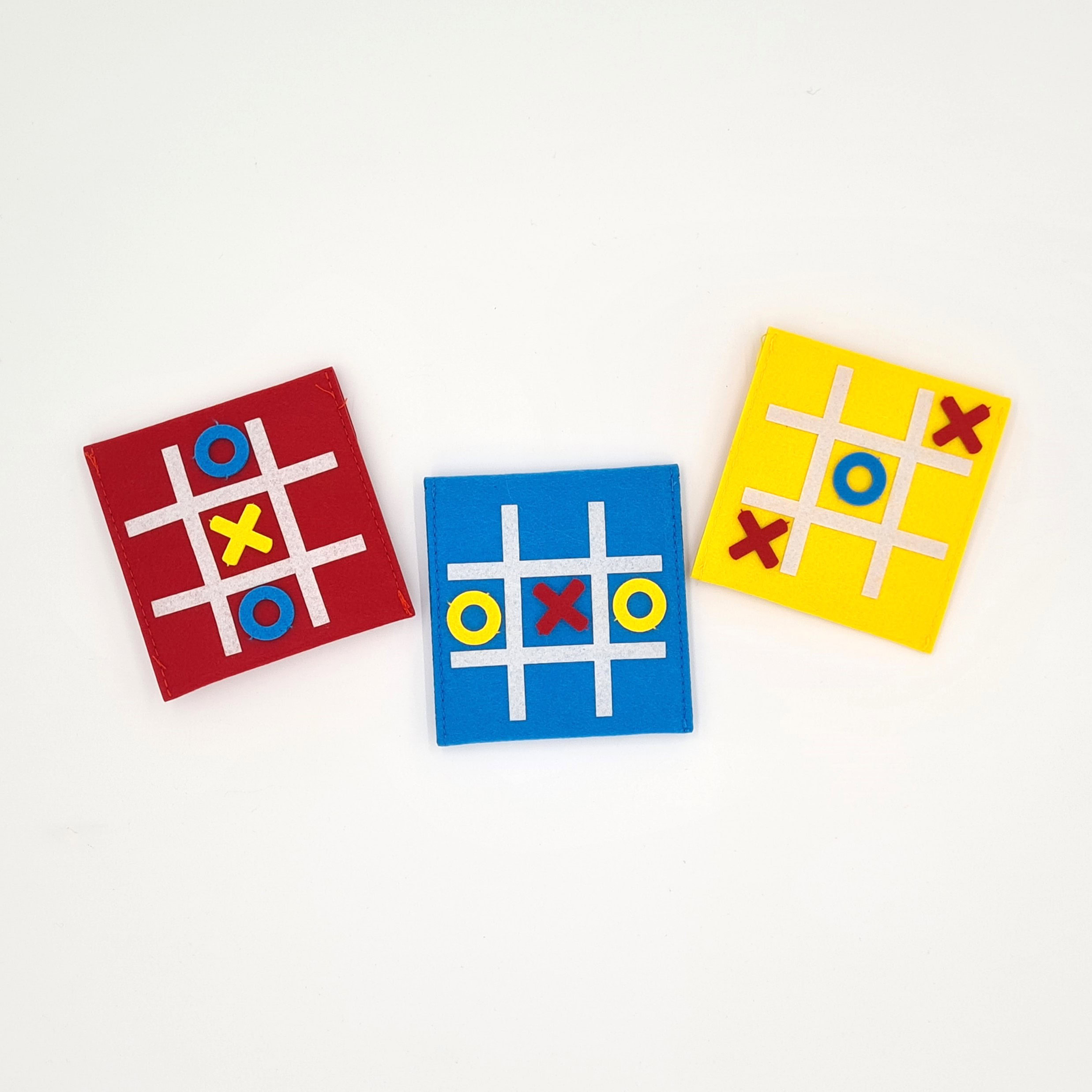Naughts and Crosses Felt Game